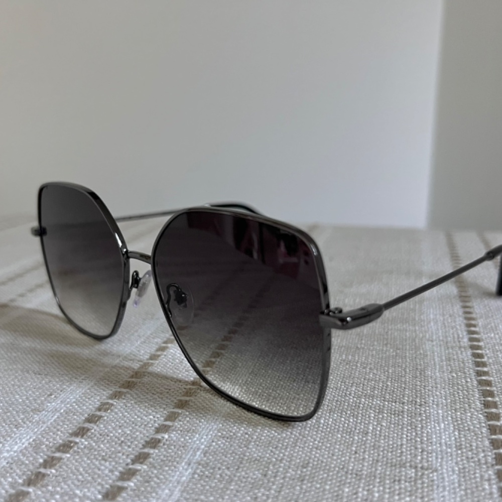 Diff Square Shape Lens - image 2